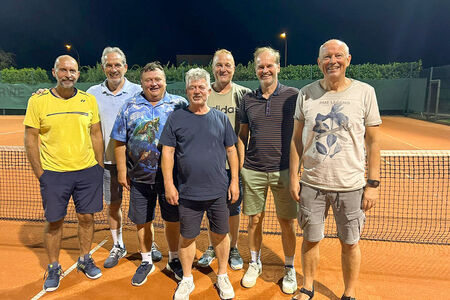 Tennis-Saisonende: Zwei Aufstiege von Blau-Gelb, einer von der ESG