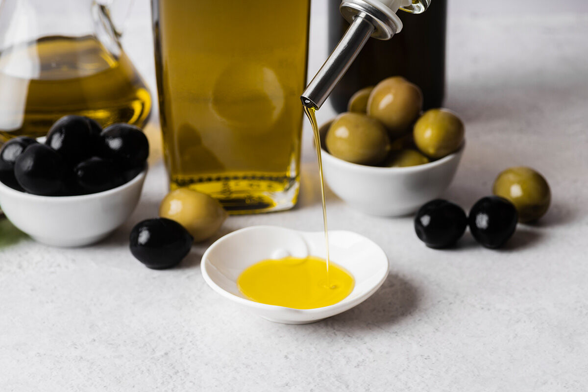 Olivenöl - VZ NRW/adpic